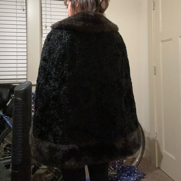 Betty Rose Vintage Fur - Picture 4 of 13